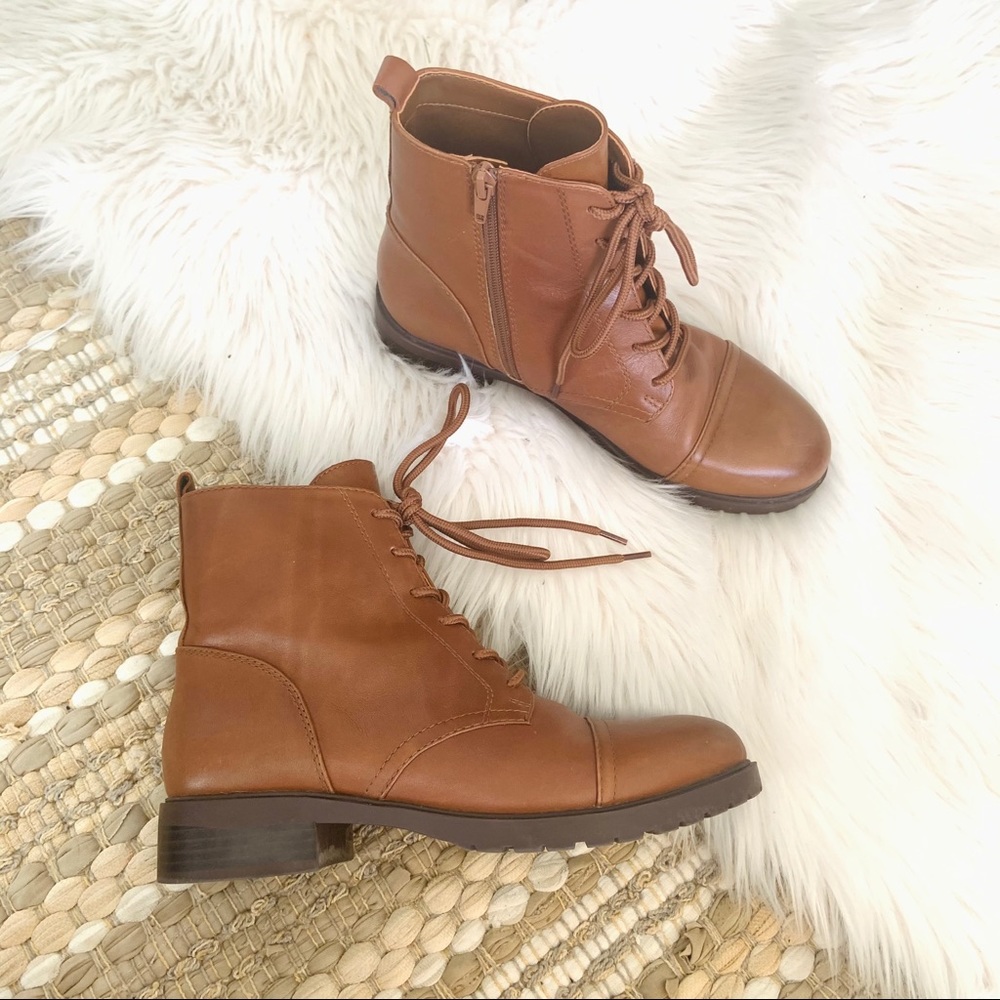 Aldo Grenani lace up combat boots cognac
